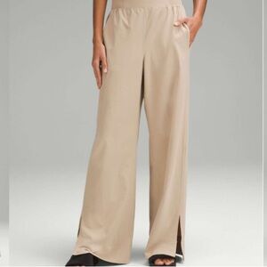 Lululemon Stretch Woven Wide-Leg High-Rise Pant